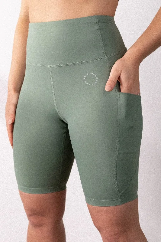 Sustainable Green Center high-waist bike shorts